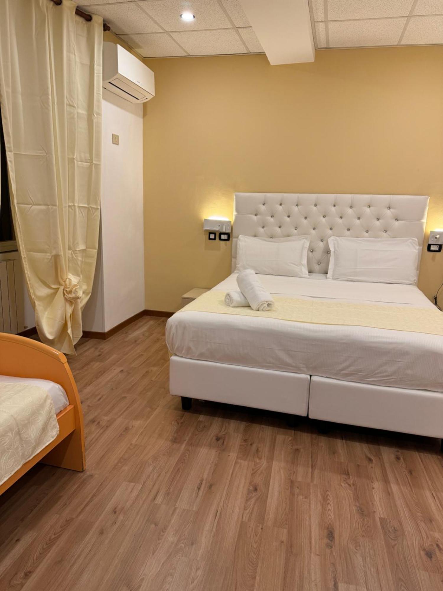 Hotel Veronese Janov Exteriér fotografie